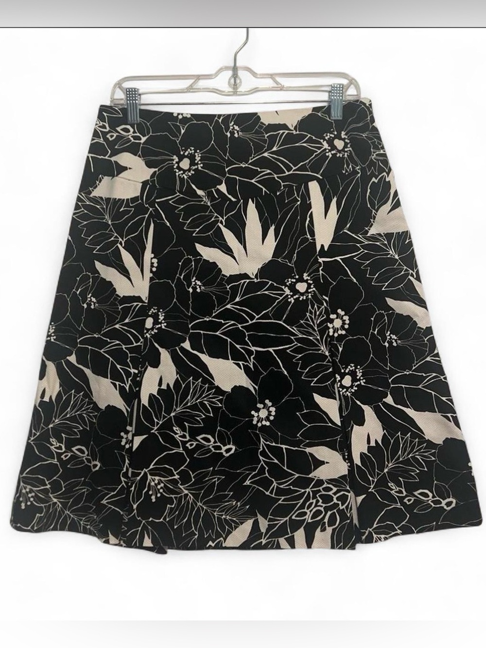 East 5th Retro Monochrome Graphic Floral A-Line Skirt Minimalist Corpcore 90s